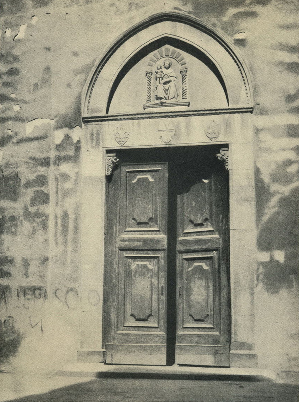 Флоренция. Церковь Сан Варнава. Двери и порталы в итальянской архитектуре