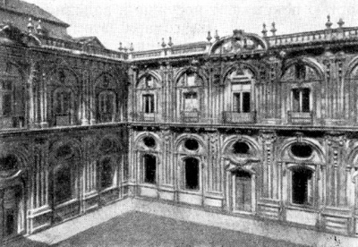Архитектура Испании: Мадрид. Коллехиа Сан Томасо, 2-я половина XVII в. X. Хименес Доносо. Внутренний двор