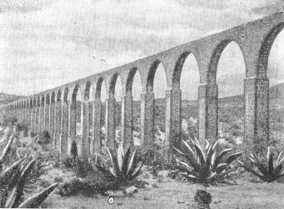 Архитектура Латинской Америки: Отумба. Акведук, 1553—1568 гг.
