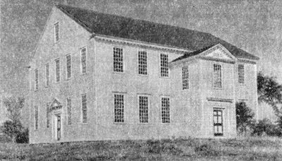 Архитектура США: Эмсбери (Массачусетс). Митингхауз Роки-Хилл, 1785 г.