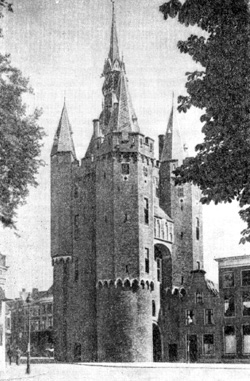 Архитектура Нидерландов эпохи Возрождения: Зволле. Пороховая башня, XV в.